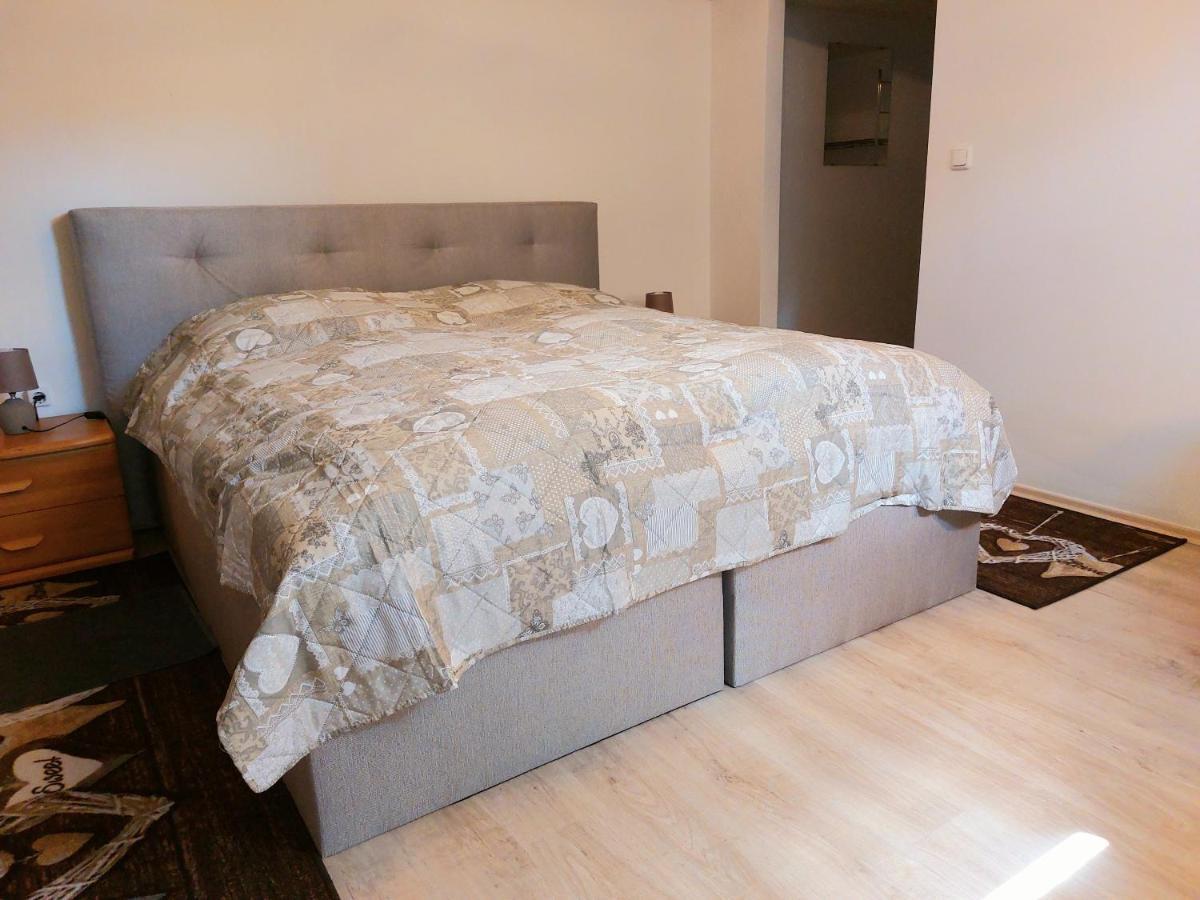 Ferienwohnung Rudat ทรอยช์ทลิงเงน ภายนอก รูปภาพ